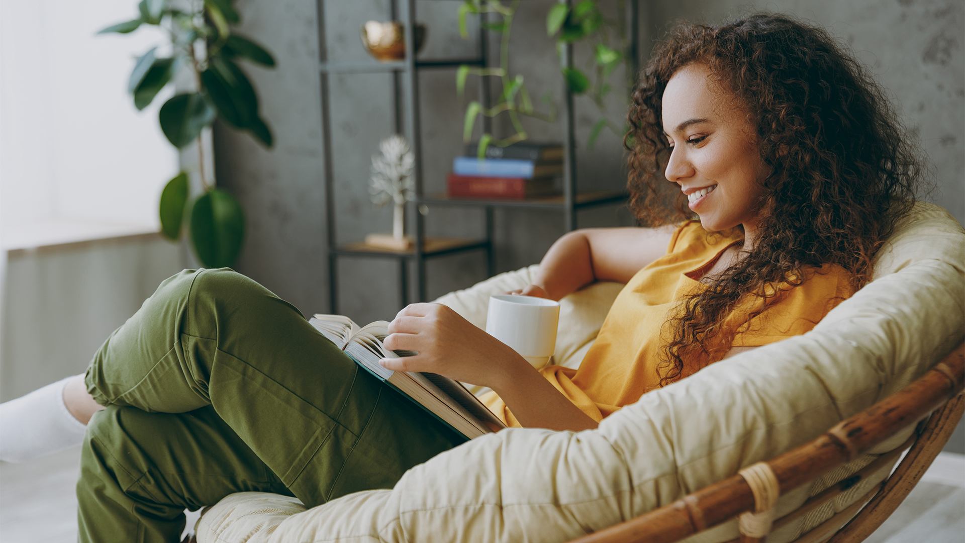 5 Powerful Reasons to Read God’s Word Every Day